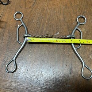 bit 5.5” twisted wire, long shank